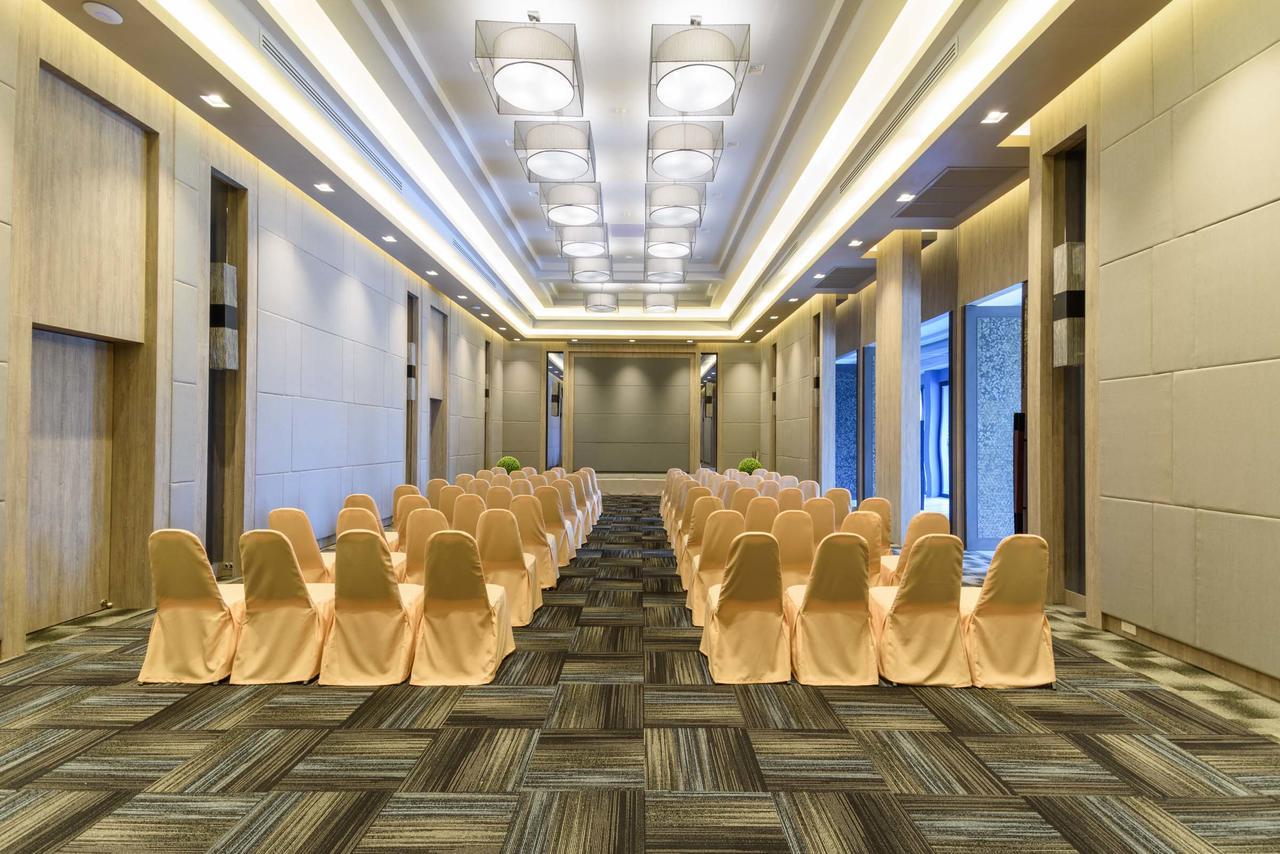 Green Ville Laguna Hotel Sung Noen Ngoại thất bức ảnh
