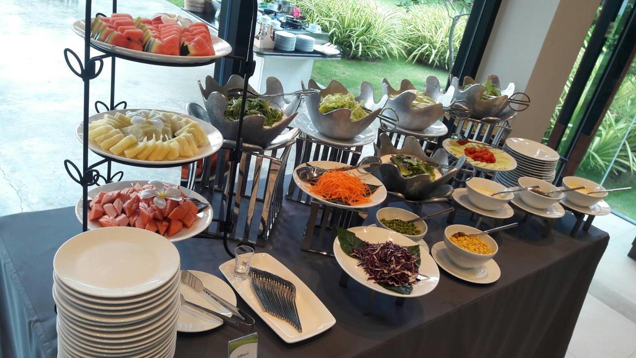 Green Ville Laguna Hotel Sung Noen Ngoại thất bức ảnh