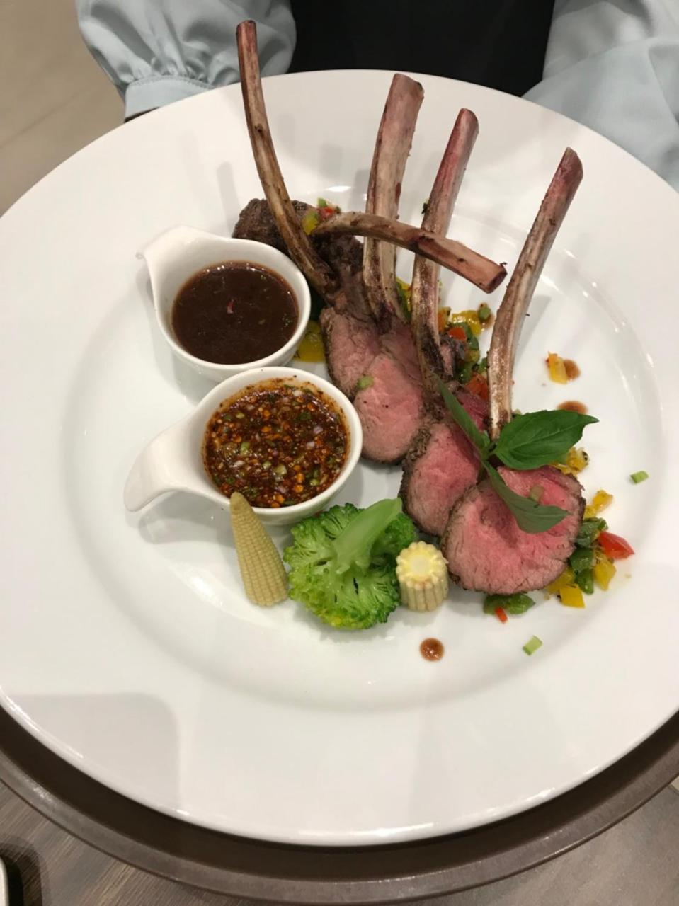 Green Ville Laguna Hotel Sung Noen Ngoại thất bức ảnh